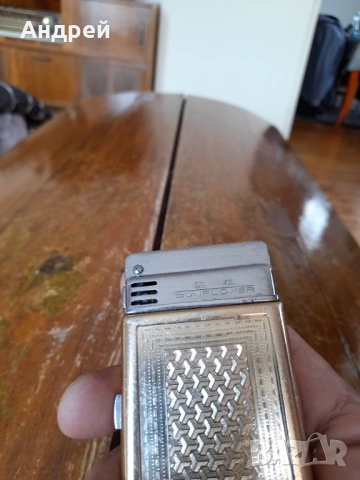 Стара табакера ,запалка Sunflower, снимка 4 - Други ценни предмети - 54044968