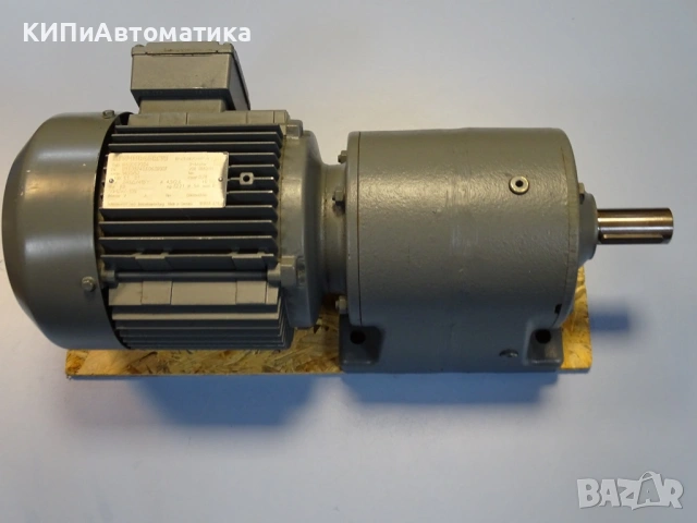 мотор редуктор SEW-EURODRIVE R60DT90S4 Helical Gear Box Motor 1.1kW, снимка 8 - Резервни части за машини - 54580031