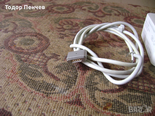 Зарядни за Apple лаптопи, снимка 4 - Части за лаптопи - 55058881