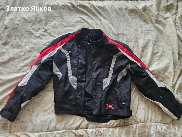 „Мото яке iXS "