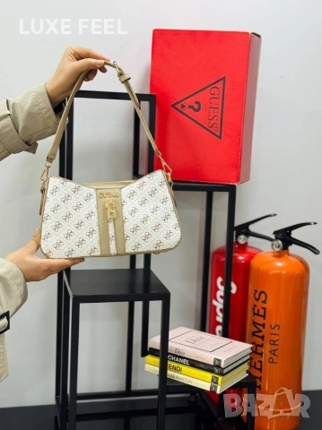 Guess ⚜️Дамски Чанти , снимка 15 - Чанти - 54335960