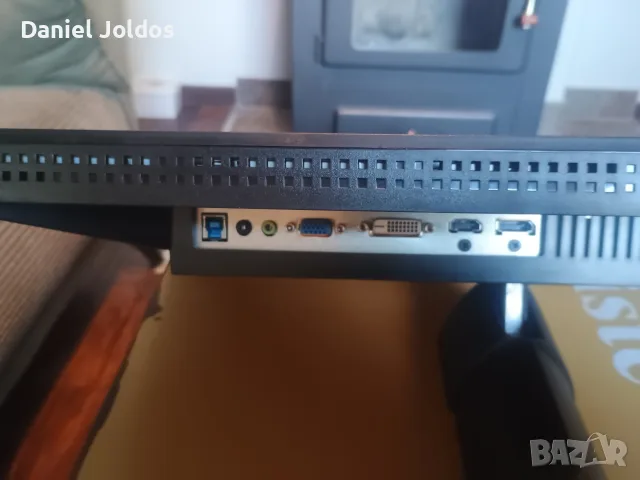 Продавам професионален монитор ASUS PB248Q (24.1" IPS, 16:10) – Отлично състояние! , снимка 4 - Монитори - 55391369