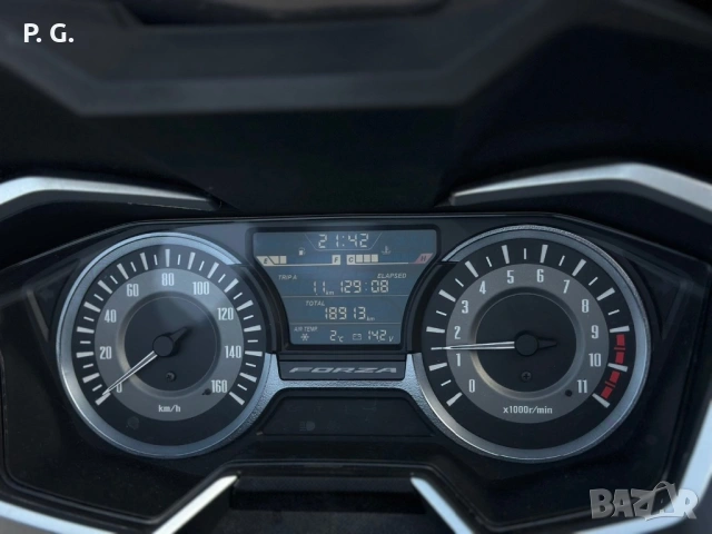 Продавам Honda Forza 300i, снимка 4 - Мотоциклети и мототехника - 54700382