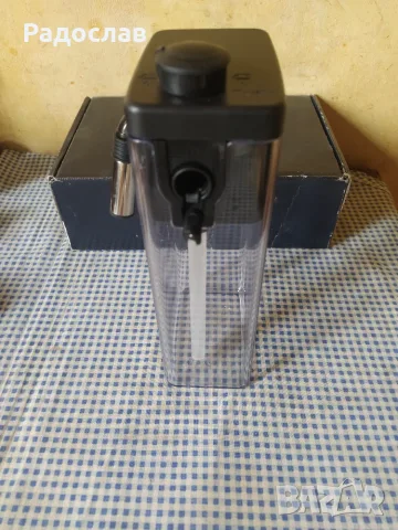 кана за мляко DeLonghi, снимка 2 - Кафемашини - 55430381