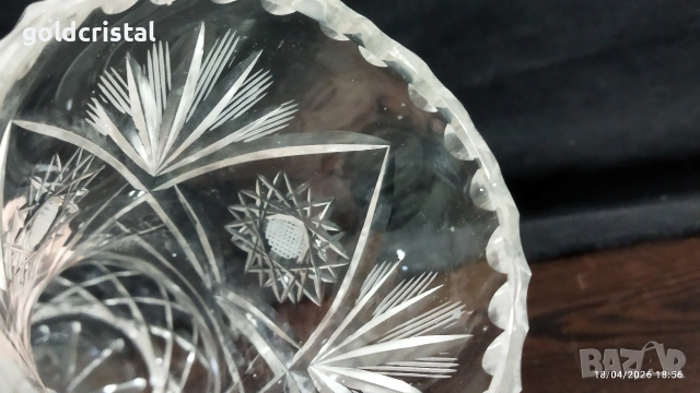 кристална ваза, снимка 8 - Антикварни и старинни предмети - 25134680