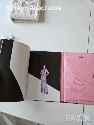 BLACKPINK – DEADLINE албум / комплект с CD, фотобук, карти, стикери и плакат, снимка 3 - CD дискове - 55332671