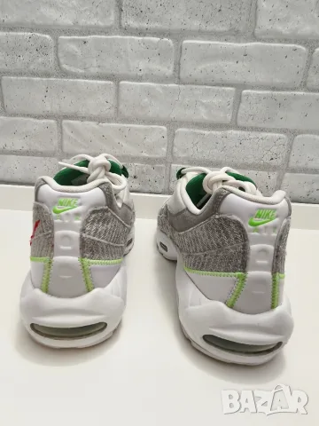 Nike Air Max 95 Recycled - 44.5, снимка 6 - Маратонки - 55439657