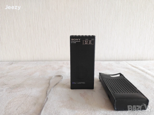 Ретро джобно радио Sony ICF-M10B