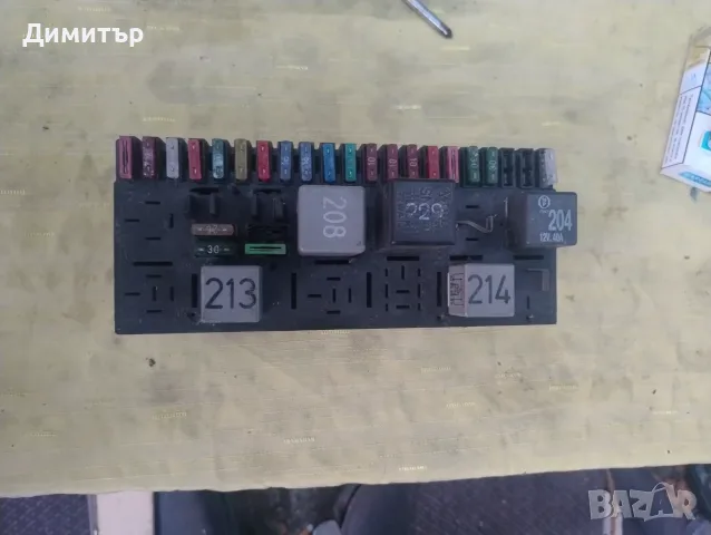 Табло Бушони + Релета За Ауди 80 Б4 2.0Моно 1994г / Audi 80 B4 2.0Mi 1994y