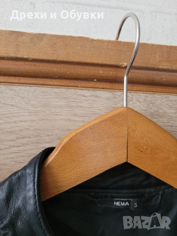 Черно яке естествена кожа HEMA , снимка 7 - Якета - 54318002