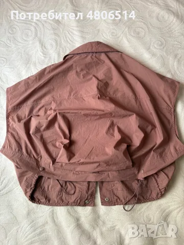 Дамски елек Zara, снимка 2 - Елеци - 55350416