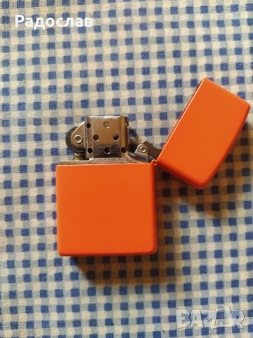 оригинална запалка ZIPPO, снимка 3 - Запалки - 54893258