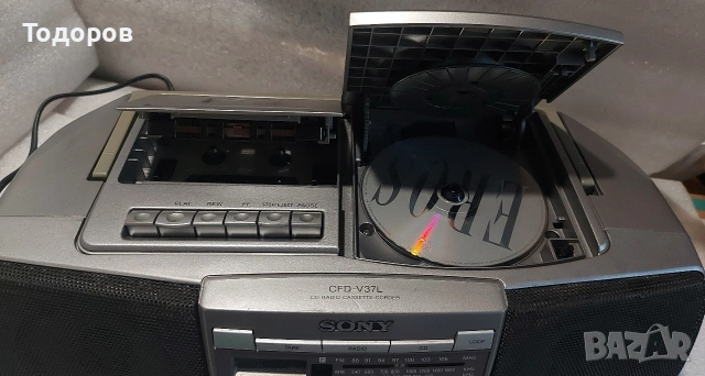 Sony CFD-V37L стерео радиокасетофон със CD плейър, снимка 7 - Радиокасетофони, транзистори - 54301052