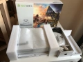 Microsoft Xbox One S 500gb, снимка 1