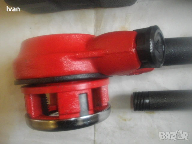 НОВ Резбонарезен комплект BSPT за резби на тръби 1/2"-1 1/4" Винтонарезка Пафта Плашка Винторезка , снимка 16 - Други инструменти - 54033547