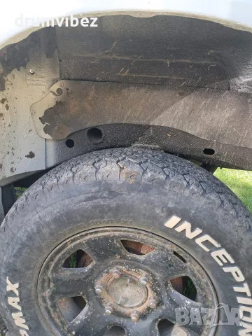 Mitsubishi L200 2.5 TDI - десен волан, снимка 16 - Автомобили и джипове - 55319805