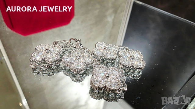 Van Cleef & Arpels VCA 5 Motifs Silver Diamonds Vintage Alhambra Дамска Гривна, снимка 4 - Гривни - 54423350