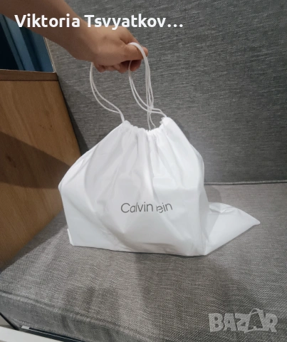 Дамска кожена чанта Calvin Klein, снимка 7 - Чанти - 55211758