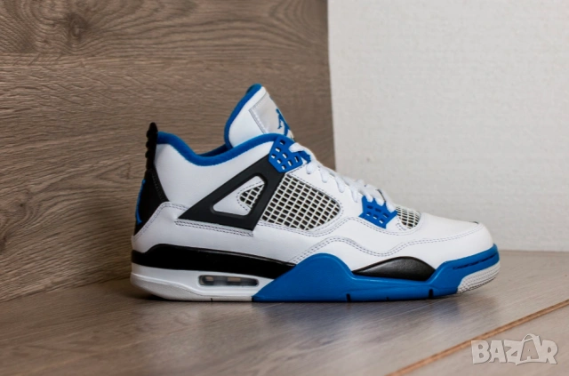 оригинални Air Jordan 4 Retro Mid Motorsports номер 45 , снимка 6 - Маратонки - 54497033