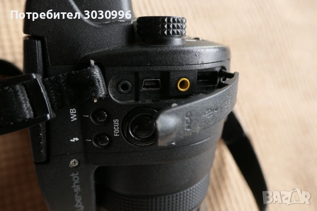 Sony Cyber-shot DSC-R1 със допълнителна светкавица Sony, снимка 7 - Фотоапарати - 54654223