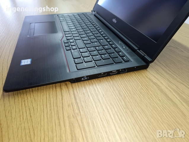 Лаптоп Fujitsu Lifebook U759, снимка 3 - Лаптопи за работа - 55186430