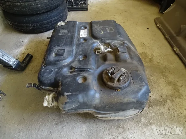 Резервоар гориво Land Rover Freelander 1, снимка 2 - Части - 55693258