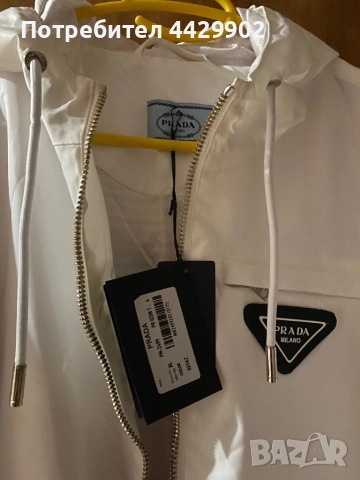 Пролетно-есенно яке PRADA, снимка 2 - Якета - 54401881