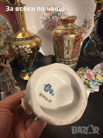 Sitzendorf Germany  “ Цветарите” класически немски фигури от средата на 20 век Код P2077, снимка 12 - Декорация за дома - 54035049