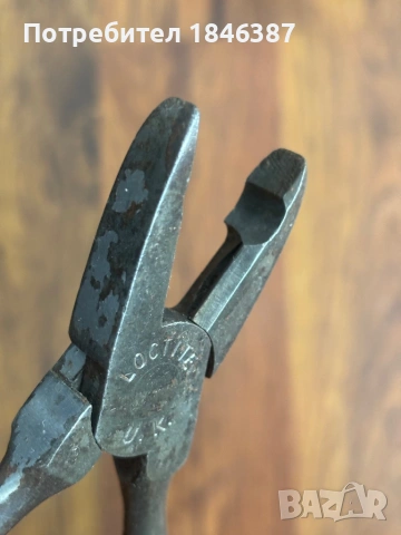 Стари клещи, за усукване на тел Loctite U.K. 1986 г., снимка 3 - Клещи - 54853611