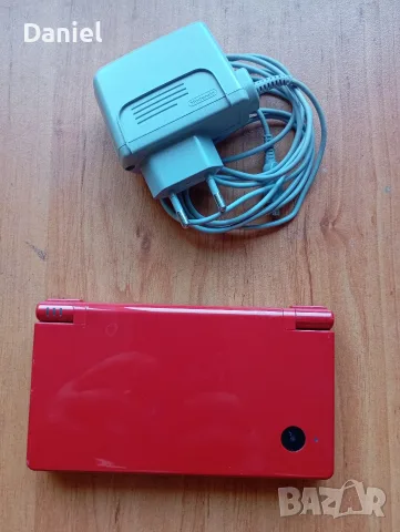 Nintendo Ds червено 