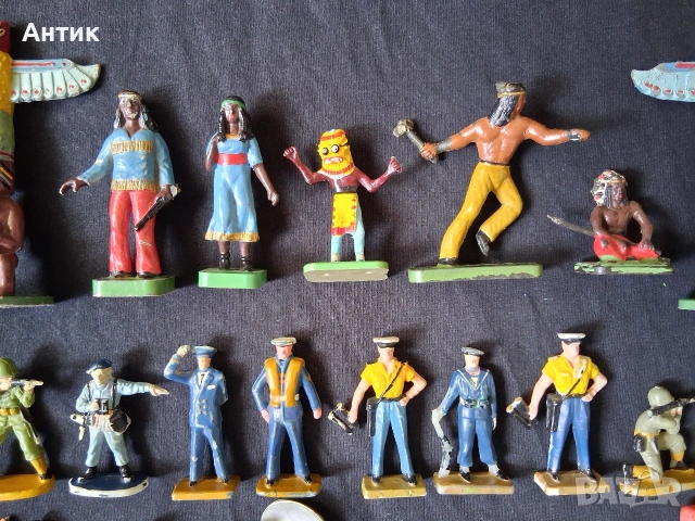 Лот Стари Играчки Фигурки Индианци Войници Моряци от Соца, снимка 6 - Колекции - 54195874