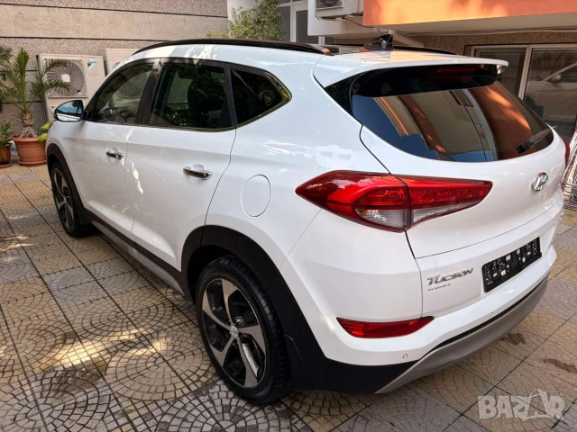 Hyundai Tucson  1.6 TGDI , снимка 4 - Автомобили и джипове - 54998250