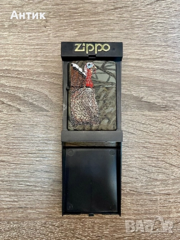 Оригинална запалка Zippo Turkey Camouflage Design (пуйка) – нова, в кутия, снимка 6 - Колекции - 54801933