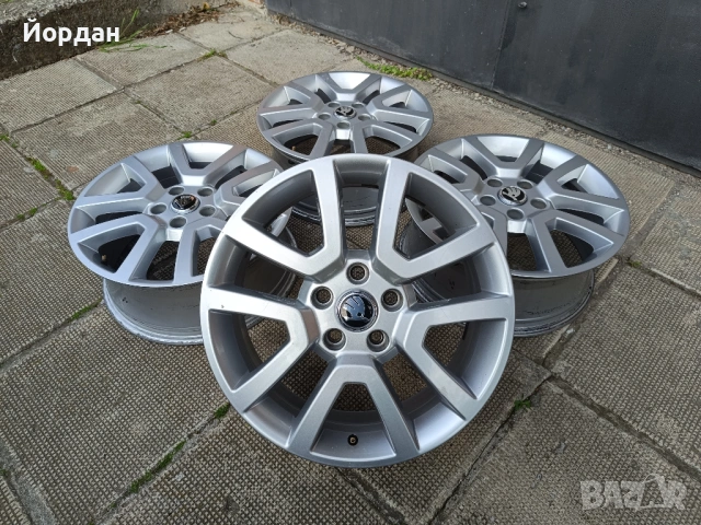 ОРИГИНАЛНИ джанти 17 ' цола 5x112 SKODA / Шкода ЕТ45 7J 57,1