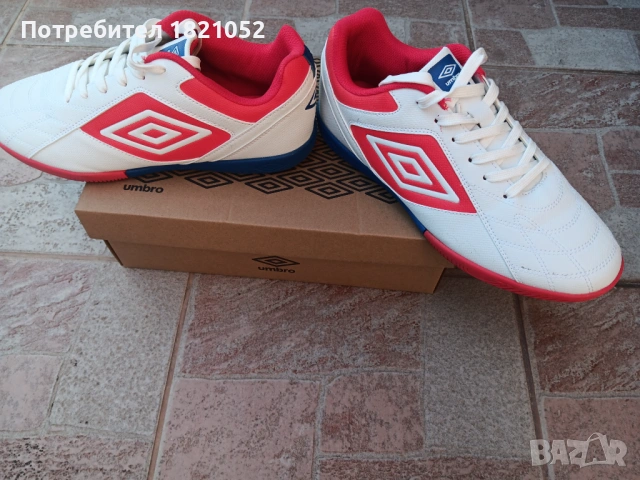 Спорти обувки umbro, снимка 5 - Маратонки - 54444728