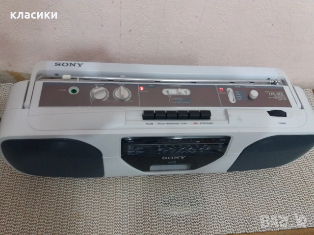 Радиокасетофон SONY, снимка 9 - Радиокасетофони, транзистори - 54789404