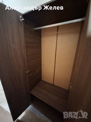 Трикрилен гардероб, снимка 3 - Гардероби - 54057195