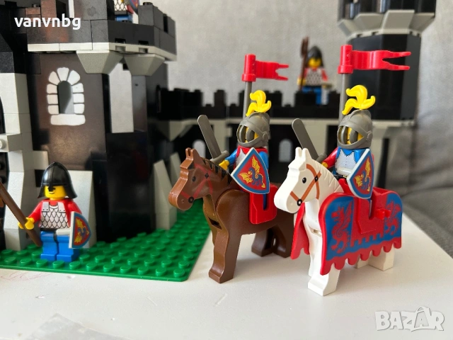 Lego Castle 6085 Black Monarch's Castle, снимка 4 - Конструктори - 54317810
