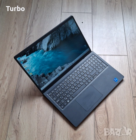 15.6' IPS Dell Vostro Intel Core i7-1255U/16GB/512GB SSD/Бат.7ч., снимка 2 - Лаптопи за работа - 54895346