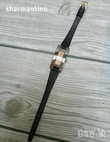Gucci дамски часовник, снимка 2 - Дамски - 54972019