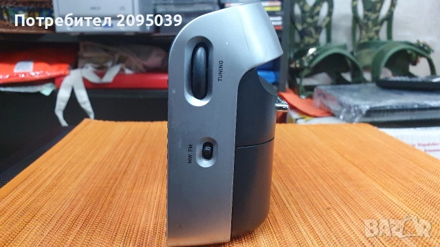 Радио Grundig. , снимка 3 - Радиокасетофони, транзистори - 54648937