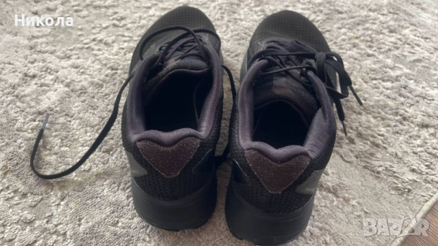 Обувки Adidas Ozelle Cloudfoam 42, снимка 3 - Спортни обувки - 54537956