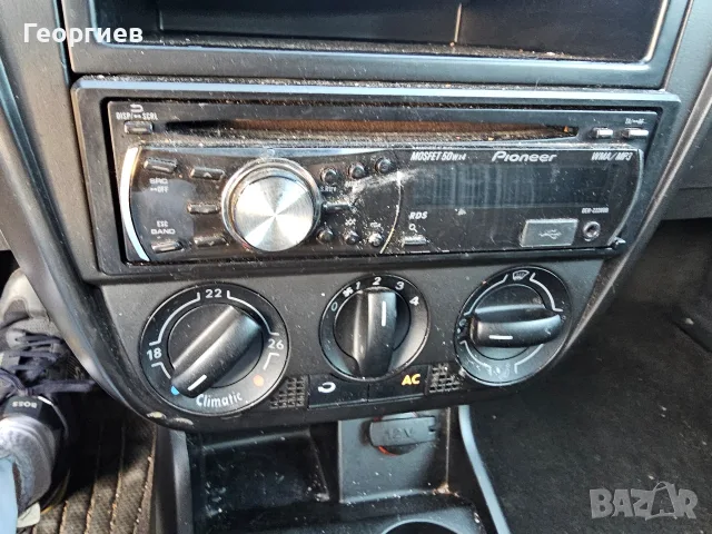 Фолксваген Фокс 1.2 Климатик Volkswagen Fox, снимка 9 - Автомобили и джипове - 55389913