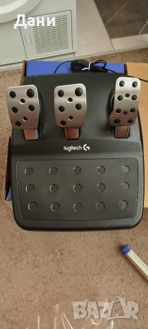 ЧИСТО НОВИ Logitech g29 педали
