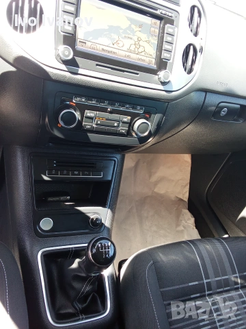 Vw Tiguan 2.0TDI 140кс ,2015 година фейс , снимка 6 - Автомобили и джипове - 55021603