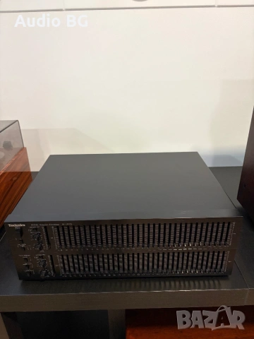 Technics SH-8075 , снимка 2 - Еквалайзери - 54797813