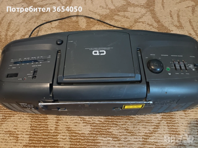 Сд радио касетофон всичко работи