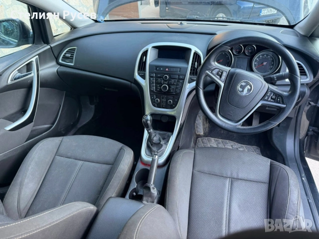Opel Astra 1.7 CDTI 128кс климатик / дясна дирекция - цена 4693,99 лв или 2400 евро моля БЕЗ бартери, снимка 3 - Автомобили и джипове - 54597864
