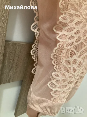 Дантелено боди на Guess, ново с етикет, снимка 3 - Корсети, бюстиета, топове - 55575823