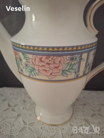 Порцеланова кана чайник- Royal Krafton England- серия Sumatra , снимка 4 - Аксесоари за кухня - 55578236